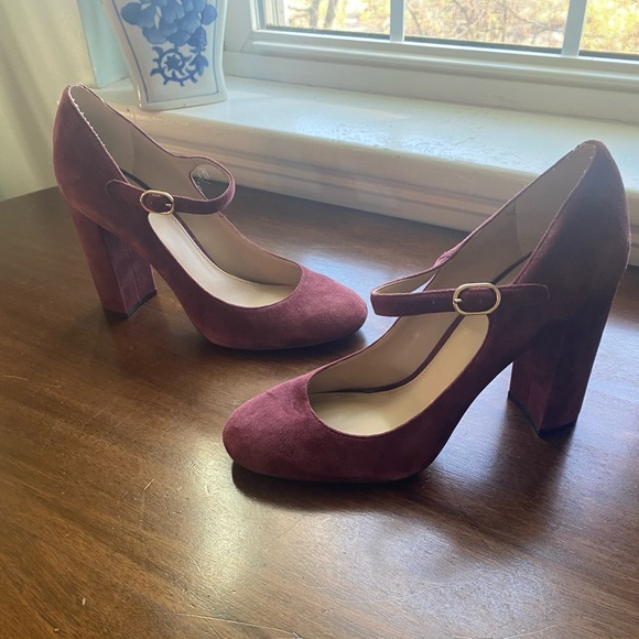 Vince Camuto Suede VP Scarlotte Plum Burgundy Block Maryjane Round Toe Heels 9 - Picture 3 of 11